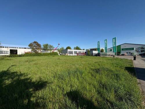 Top Anbindung - Grundstück in Altdorf