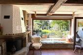 Kaminzimmer mit Blick in den Garten - 