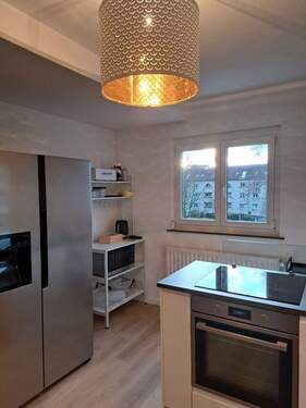 side by side Kühlkombi - 1- Zimmer mit 22,00 m&sup2; in Köln zur Miete