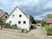 Ansicht Straßenseite - 5 Zimmer Einfamilienhaus zum Kaufen in Kirchheim am Ries