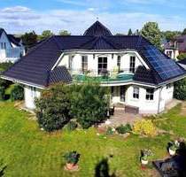 Zeitlos schön: Einfamilienhaus mit Gartenidylle und Eleganz - Michendorf Wildenbruch
