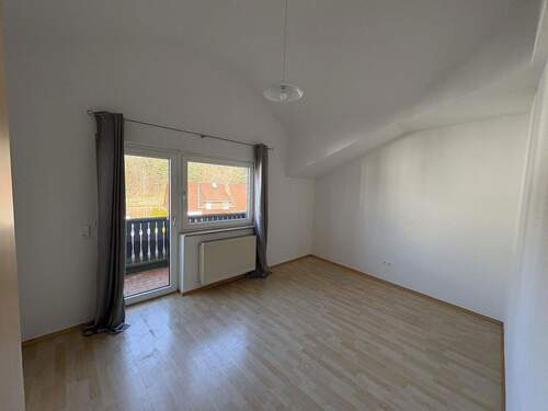 Zimmer 3 - 
