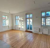 Eleganter Altbau trifft energieeffiziente Sanierung: 3. OG mit Aufzug, 95 m², zwei Schlafzimmer & offener Wohnbereich – ein Zuhause mit Zukunft - Berlin Steglitz