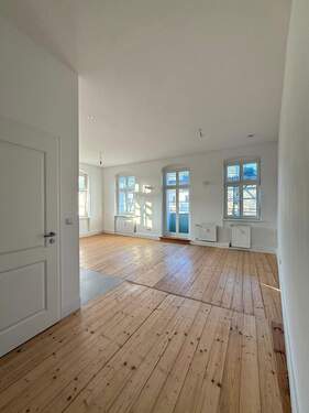 Wohn- und Küchenbereich - Etagenwohnung mit 95,00 m&sup2; in Berlin zum Kaufen