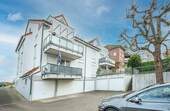Haus und Garagen - 