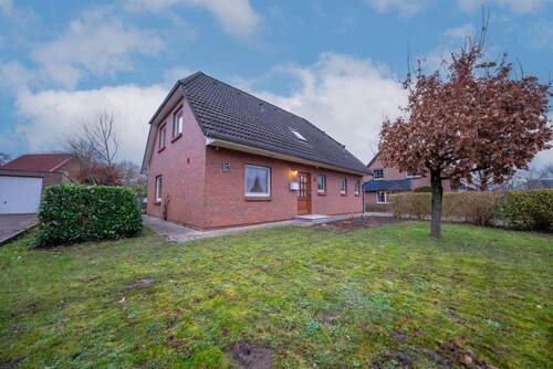 Vorderansicht - 6 Zimmer Einfamilienhaus zur Miete in Itzehoe