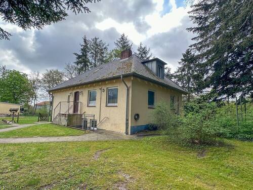 Wohnhaus - 2 Zimmer Einfamilienhaus in Humptrup