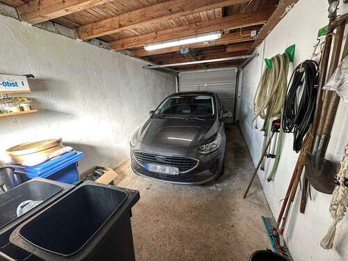 Garage - 