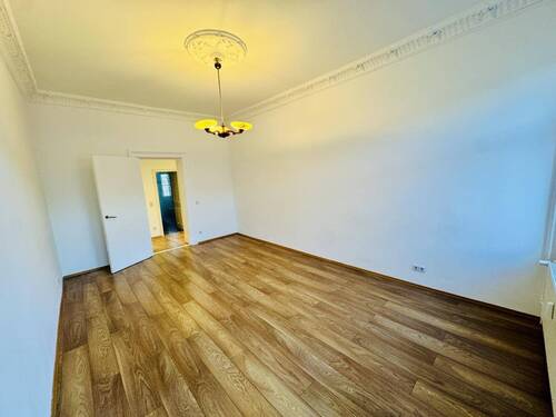 Zimmer 1 - 