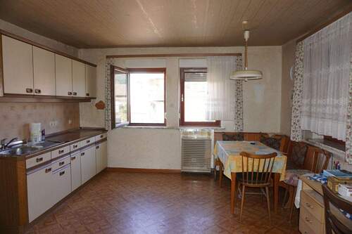 große Wohnküche.JPG - Einfamilienhaus mit 131,00 m² in Edertal zum Kaufen