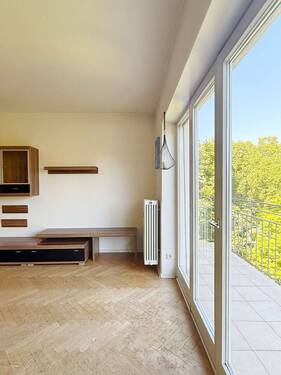 Zugang Balkon - 