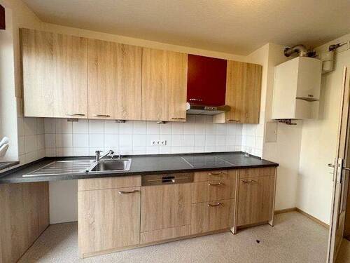 Moderne Einbauküche - 3 Zimmer Etagenwohnung in Nürnberg