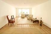 Wohnzimmer - Urban Wohnen in zentraler Lage: 4 Zi-WHG mit großen Balkon und TG-Stellplatz
