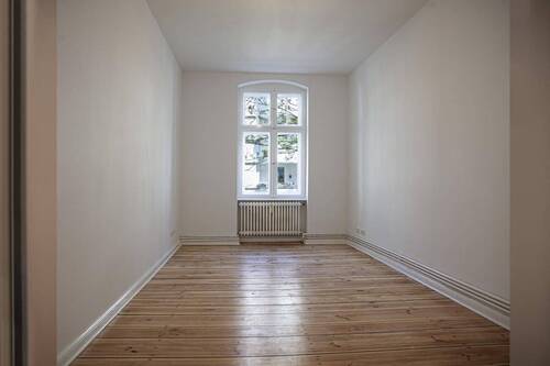 Beispielfoto - Frisch saniert & bezugsbereit: Elegante Stuckaltbauwohnung in Berlin-Pankow!