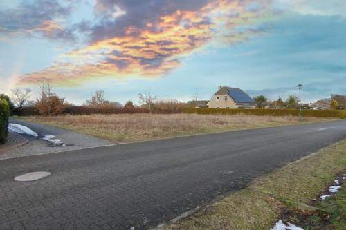 2 benachbarte Baugrundstücke - Zwei benachbarte Baugrundstücke in Hanstedt-Schierhorn - ideale Chance für gemeinsames Wohnen