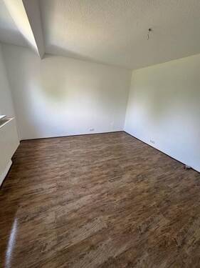2.jpg - 4 Zimmer Mehrfamilienhaus, Wohnhaus zum Kaufen in Tauche