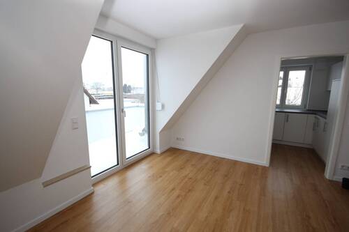 Offenes Wohnen und Essen - 2 Zimmer Etagenwohnung zum Kaufen in Neumarkt in der Oberpfalz / Hasenheide