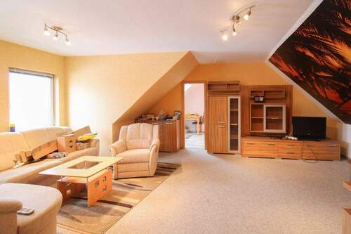 Schlafzimmer II DG - 