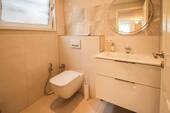 Duschbad UG Haupthaus - 