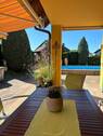 Terrasse mit Poolblick - 5 Zimmer Einfamilienhaus in Breitengüßbach