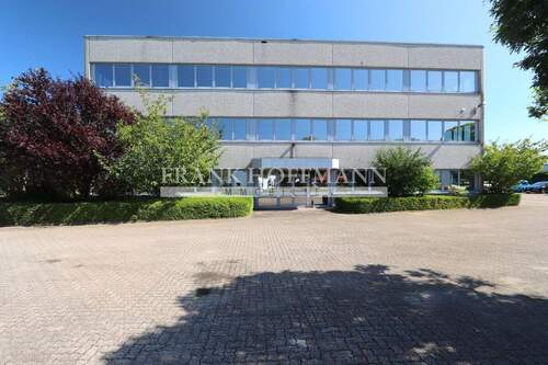 M2078 Gebäudeansicht 3 - Büro mit 1,16 m&sup2; in Henstedt-Ulzburg zur Miete