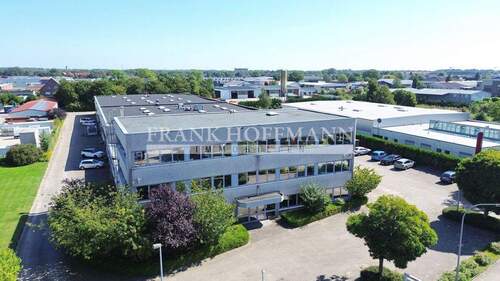 M2078 Außenansicht 2 - 