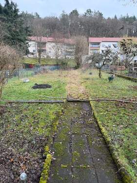 Garten mit Garage - 