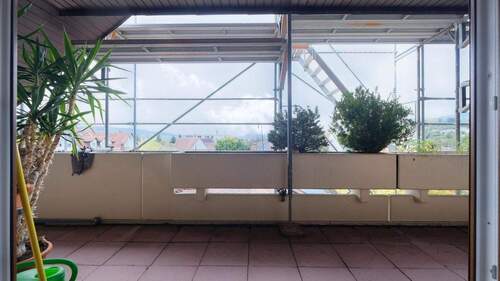 Balkon - 3 Zimmer Etagenwohnung zum Kaufen in Hilzingen