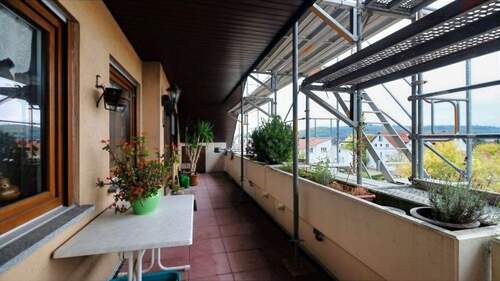 Balkon - Etagenwohnung mit 96,00 m² in Hilzingen zum Kaufen