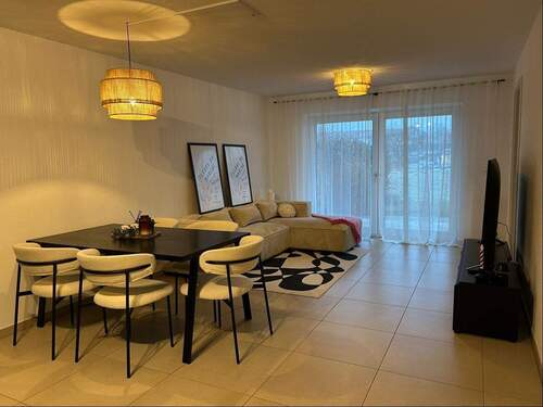 Wohnbereich - 2 Zimmer Etagenwohnung in Tuntenhausen