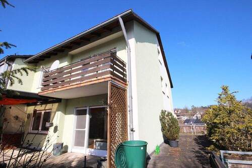 Süd- und Ostterrasse - 7 Zimmer Doppelhaushälfte in Burgthann / Mimberg