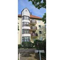 Hochwertige 2-Zimmer-Eigentumswohnung mit Wintergartenerker in Landshut