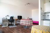 Geräumiger Wohnraum - Etagenwohnung mit 52,10 m&sup2; in Berlin zum Kaufen