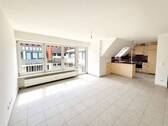 Wohnbereich (KI Helligkeit) - 3 Zimmer Etagenwohnung in Großostheim
