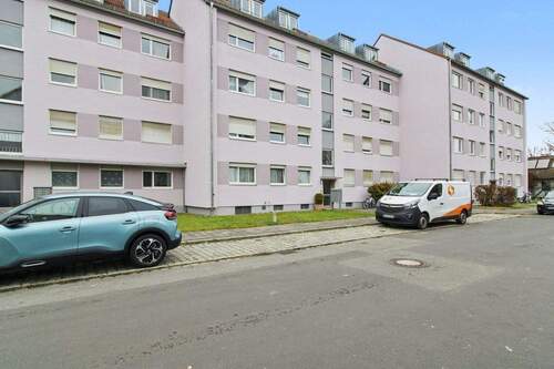 Wohngebaeude - 2 Zimmer Etagenwohnung in Nürnberg