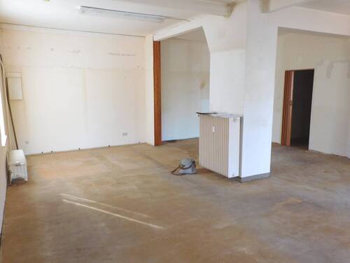 . - Gewerbeobjekt (Büro, Produktion, Verkauf) in Schwarzenbek zur Miete