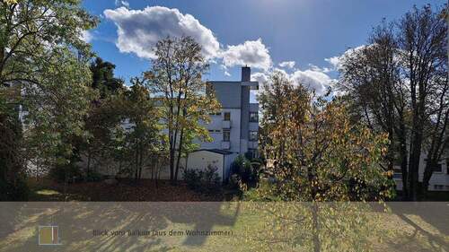 Blick vom Wohnzimmerbalkon - 
