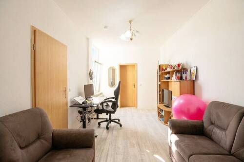 mögliches Wohnzimmer - 2 Zimmer Etagenwohnung zur Miete in Ribnitz-Damgarten