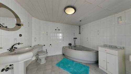 Badezimmer Erdgeschoss - 