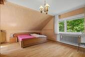 Schlafzimmer - Einfamilienhaus mit 137,80 m&sup2; in Eggenstein-Leopoldshafen zum Kaufen