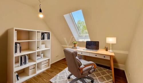 Arbeitszimmer (Home Staging) - 