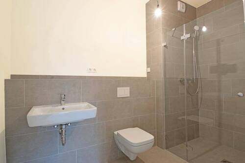 ... Bad en Suite. - 3 Zimmer Etagenwohnung in Geesthacht