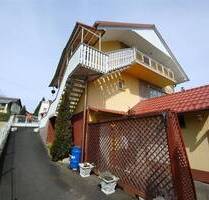 Renoviertes dreistöckiges APARTMENTHAUS zum Verkauf in Zalakarosi nähe Thermalbad.