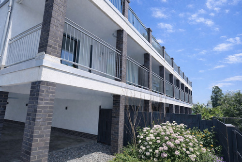 Edewechter Landstraße Balkone.PNG - 