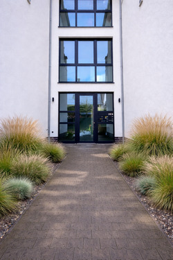 Edewechter Landstraße Eingang.PNG - Etagenwohnung mit 86,00 m&sup2; in Oldenburg zum Kaufen