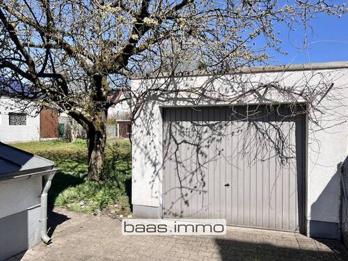 Garage - 6 Zimmer Einfamilienhaus zum Kaufen in Augsburg/Hochzoll-Süd