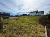 Grundstück mit Hanglage - Reihenmittelhaus mit 150,00 m&sup2; in Raisting zum Kaufen