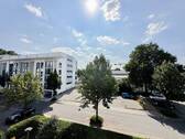 Impression Ausblick - PROVISIONSFREI! Lichtverwöhnte, modernisierte Singelwohnung in Top-Lage von Bad Neuenahr!