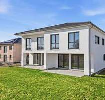 Neubau Doppelhaushälften im grünen Beelitz!