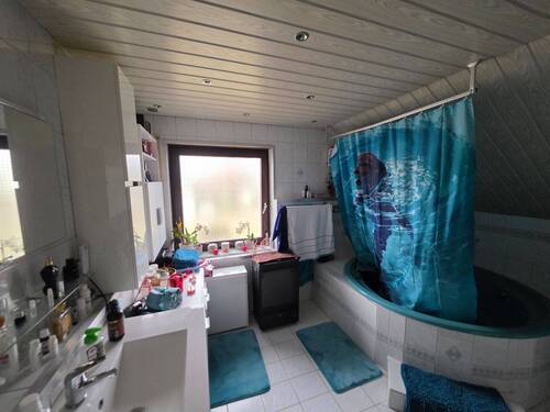 Badezimmer DG - 